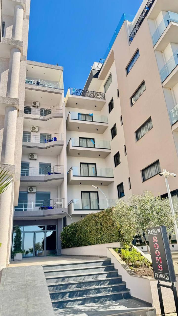 4 Seasons Sea View Apartment Saranda Zewnętrze zdjęcie